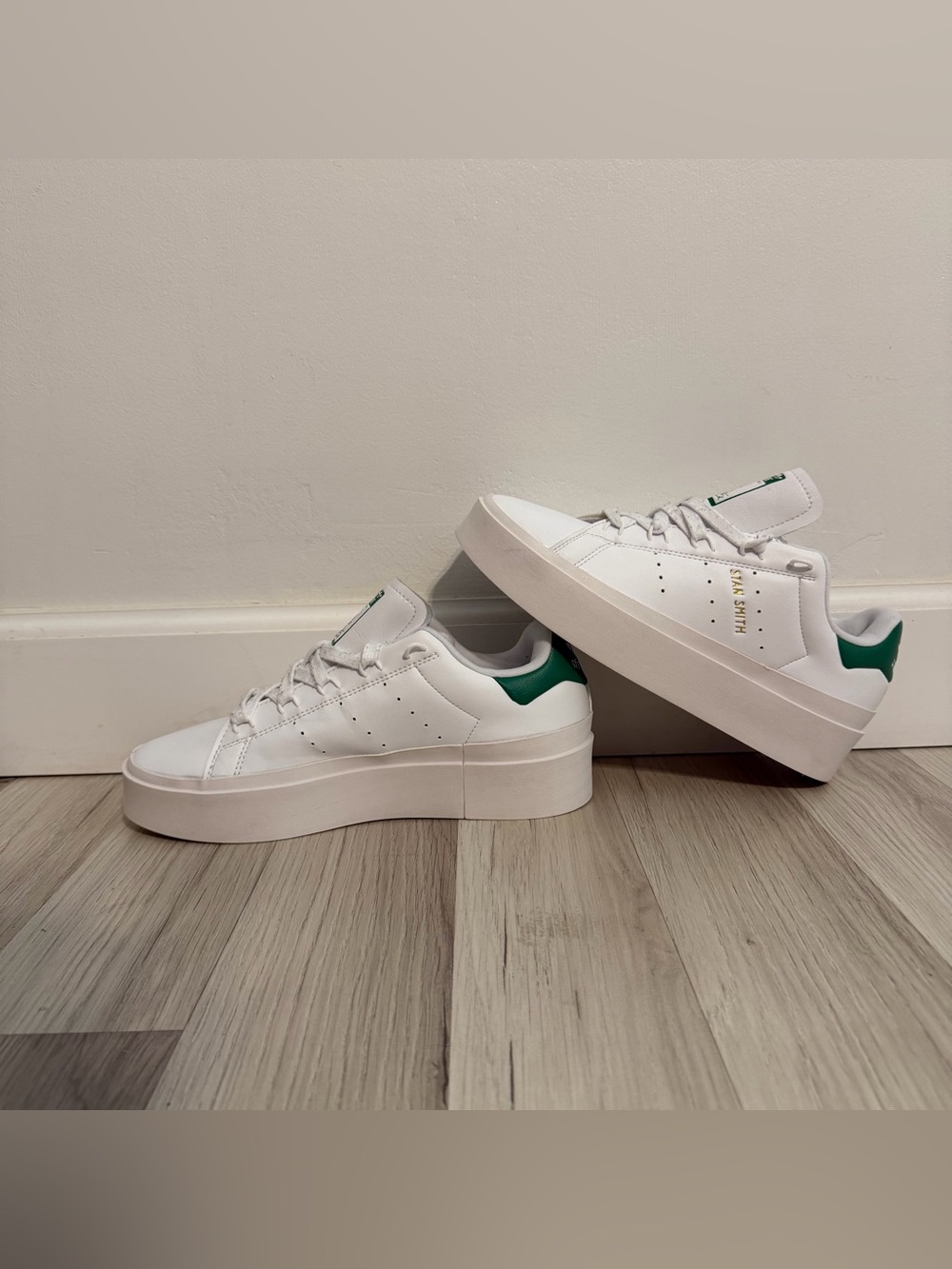 adidas Stan Smith Sneakers platform low top tennis shoe women’s 7 1/2 white - Picture 3 of 13